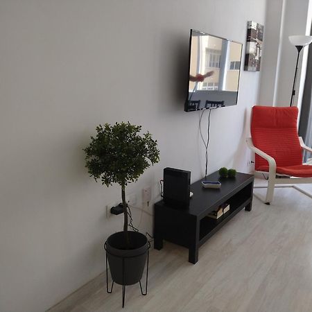 Amplio Estudio,Vista Mar Y Montana, A Pasos Del Centro Torremolinos Extérieur photo