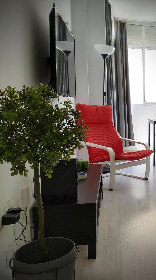 Amplio Estudio,Vista Mar Y Montana, A Pasos Del Centro Torremolinos Extérieur photo