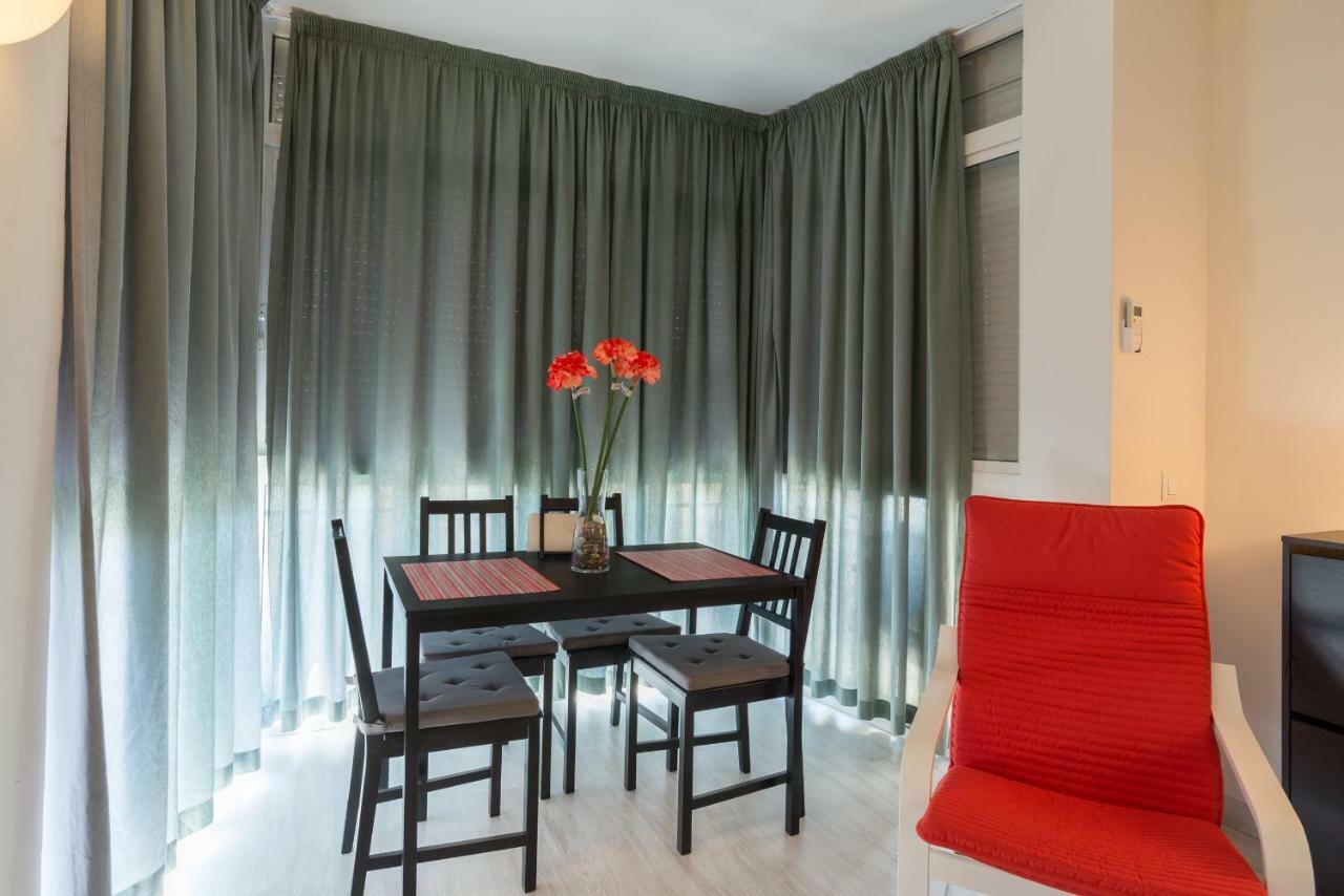 Amplio Estudio,Vista Mar Y Montana, A Pasos Del Centro Torremolinos Extérieur photo